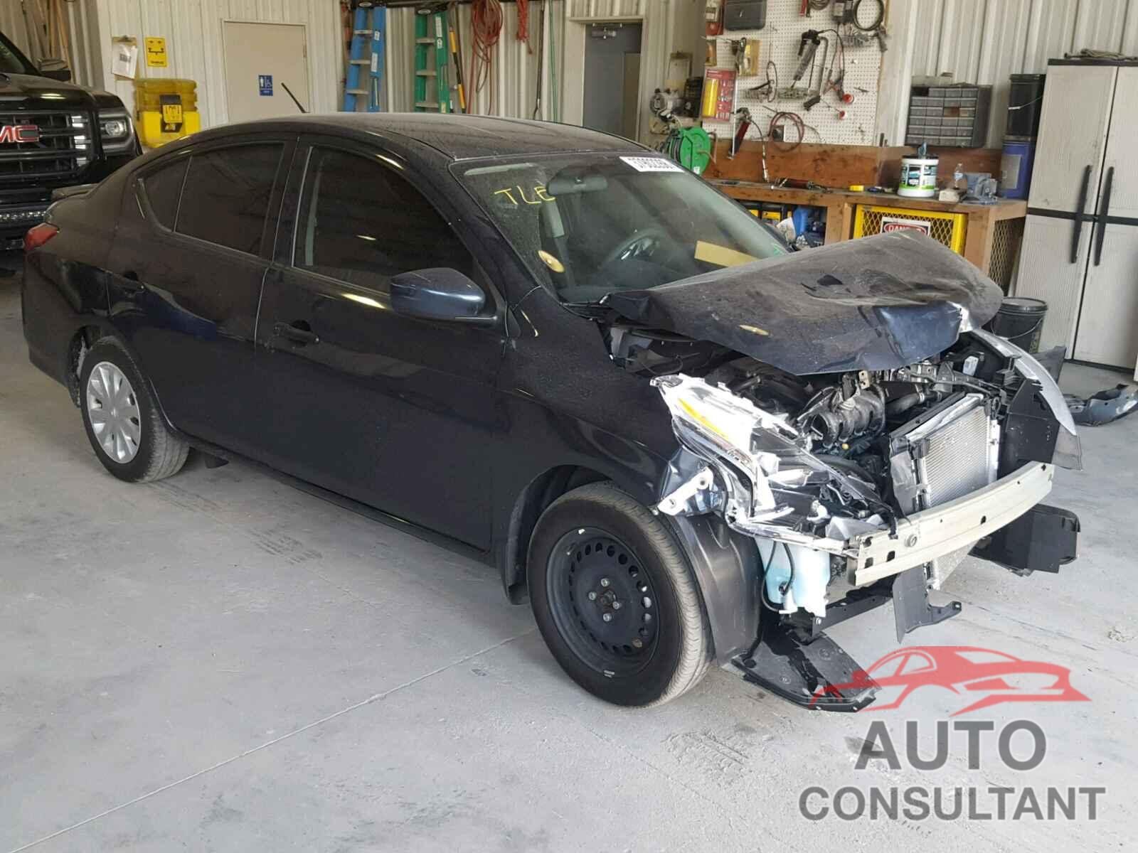 NISSAN VERSA 2017 - 3N1CN7AP3HL857255