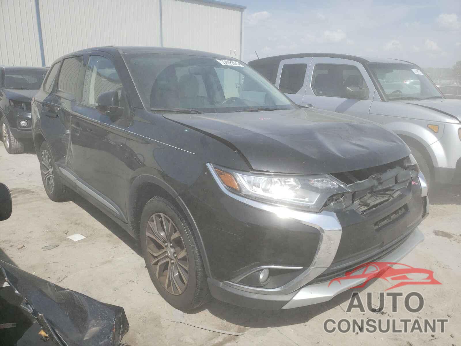 MITSUBISHI OUTLANDER 2017 - JA4AD3A38HZ005399
