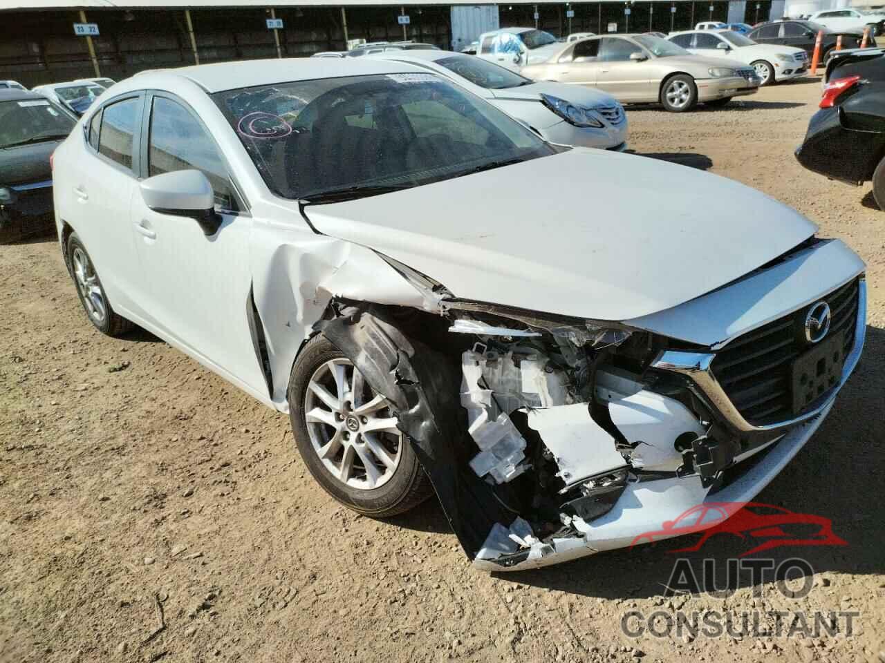 MAZDA 3 2017 - 3MZBN1U74HM120915