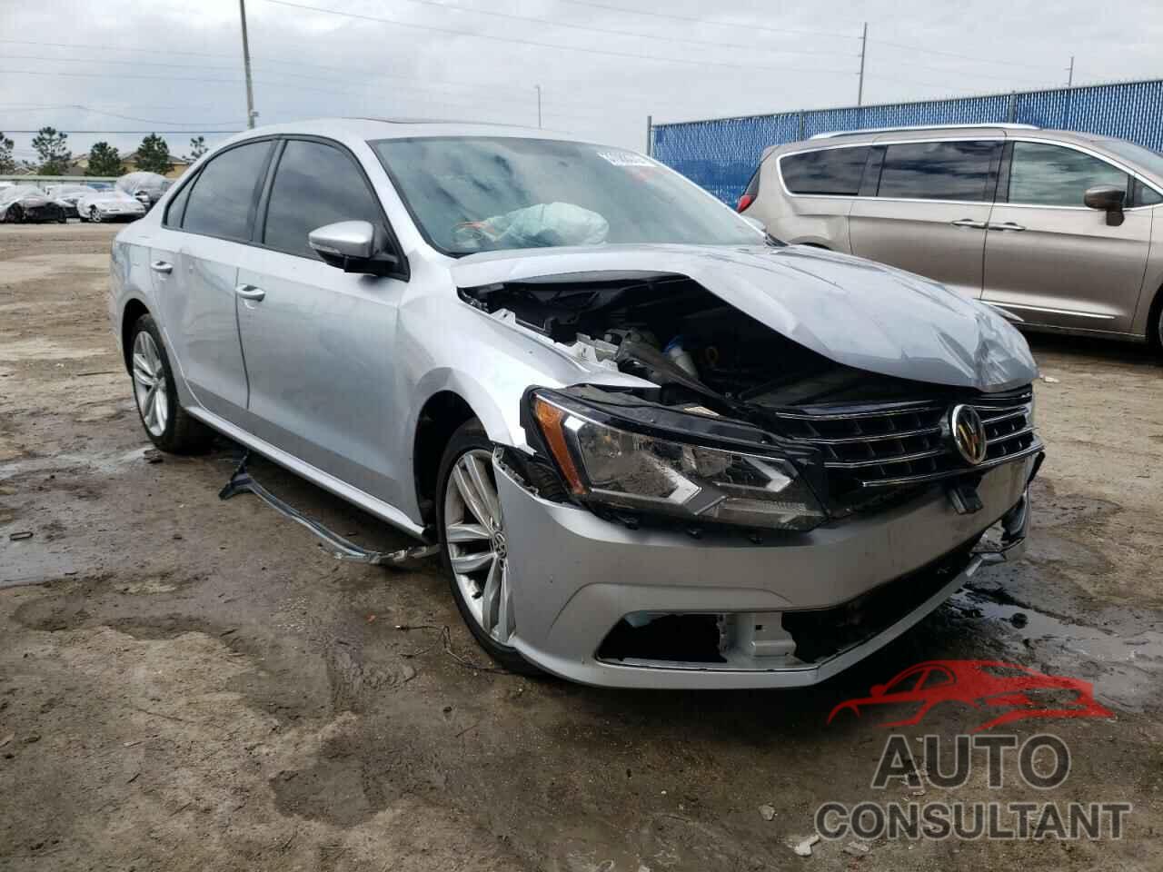 VOLKSWAGEN PASSAT 2019 - 1VWLA7A39KC006759