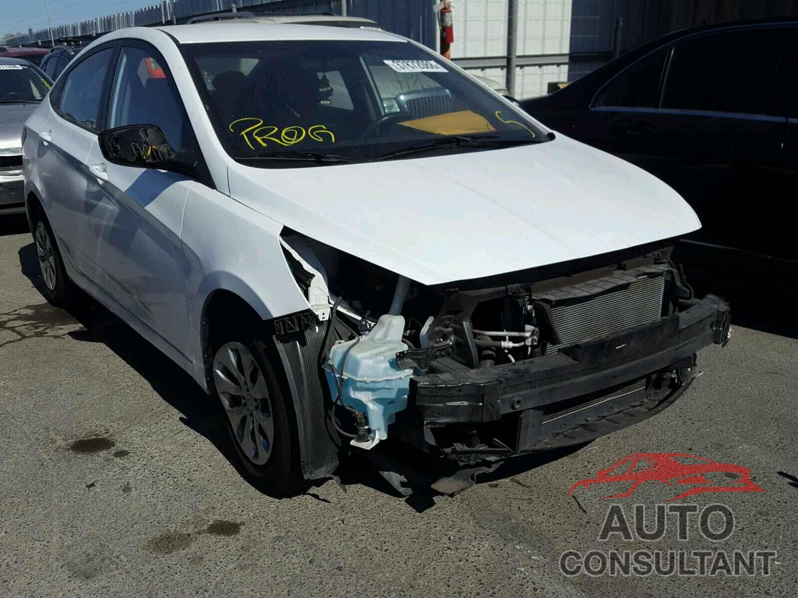 HYUNDAI ACCENT 2015 - KMHCT4AE1FU818033