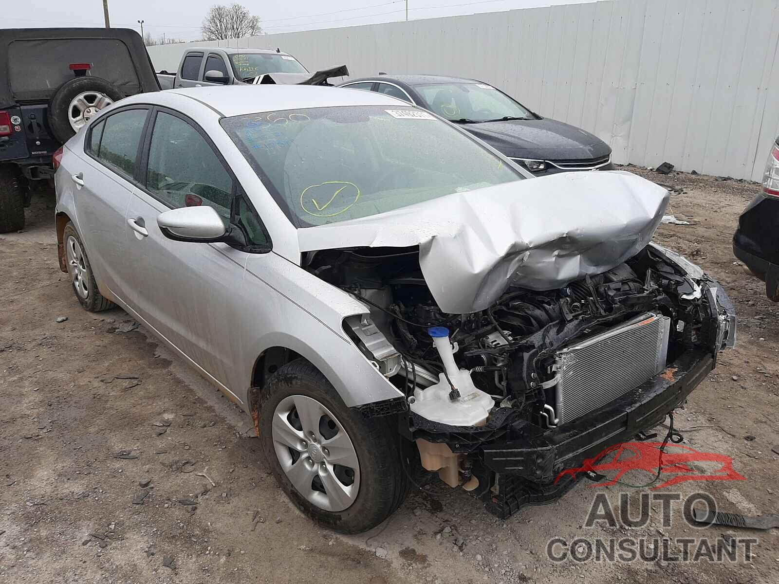 KIA FORTE 2017 - 3KPFL4A74HE065330