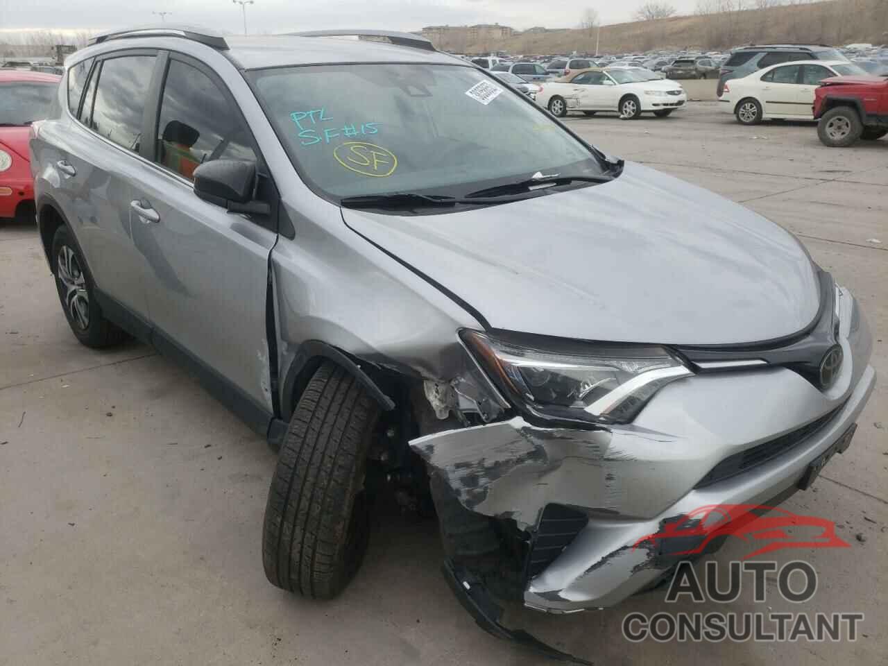 TOYOTA RAV4 2018 - JTMBFREV5JJ203848
