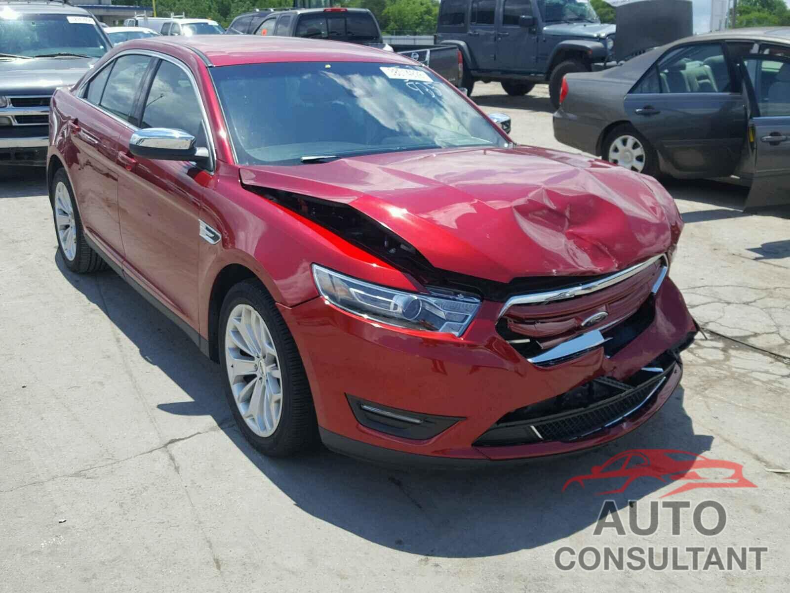 FORD TAURUS 2018 - 1FAHP2F88JG109375