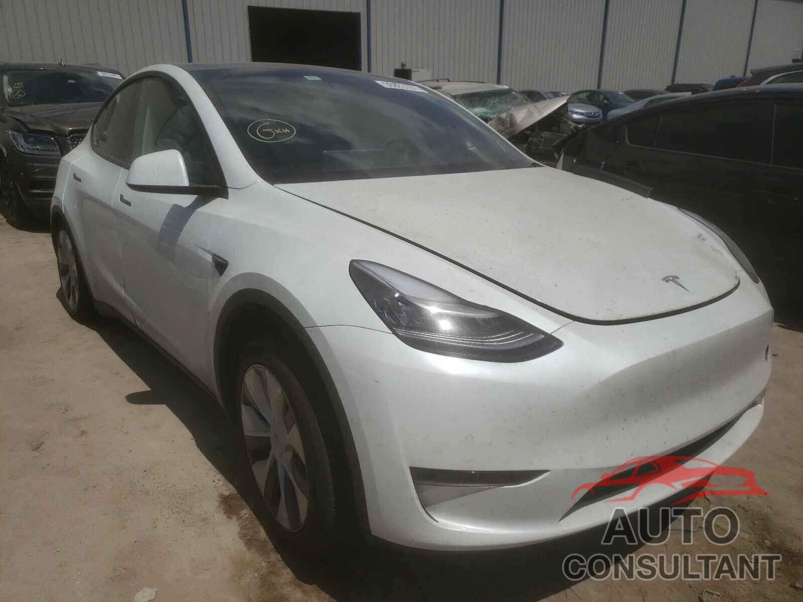 TESLA MODEL Y 2020 - 5YJYGDEE6LF035254