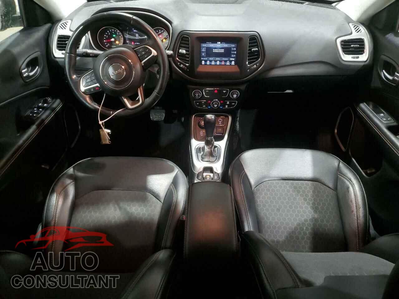 JEEP COMPASS 2019 - 3C4NJDBB9KT780899