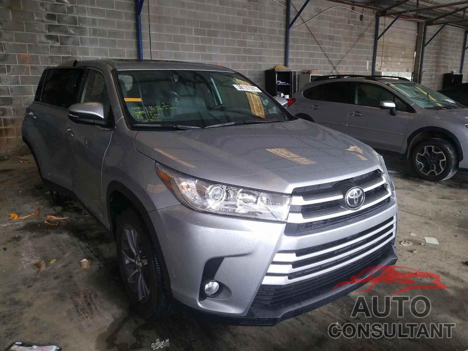 TOYOTA HIGHLANDER 2019 - 5TDKZRFH1KS573148