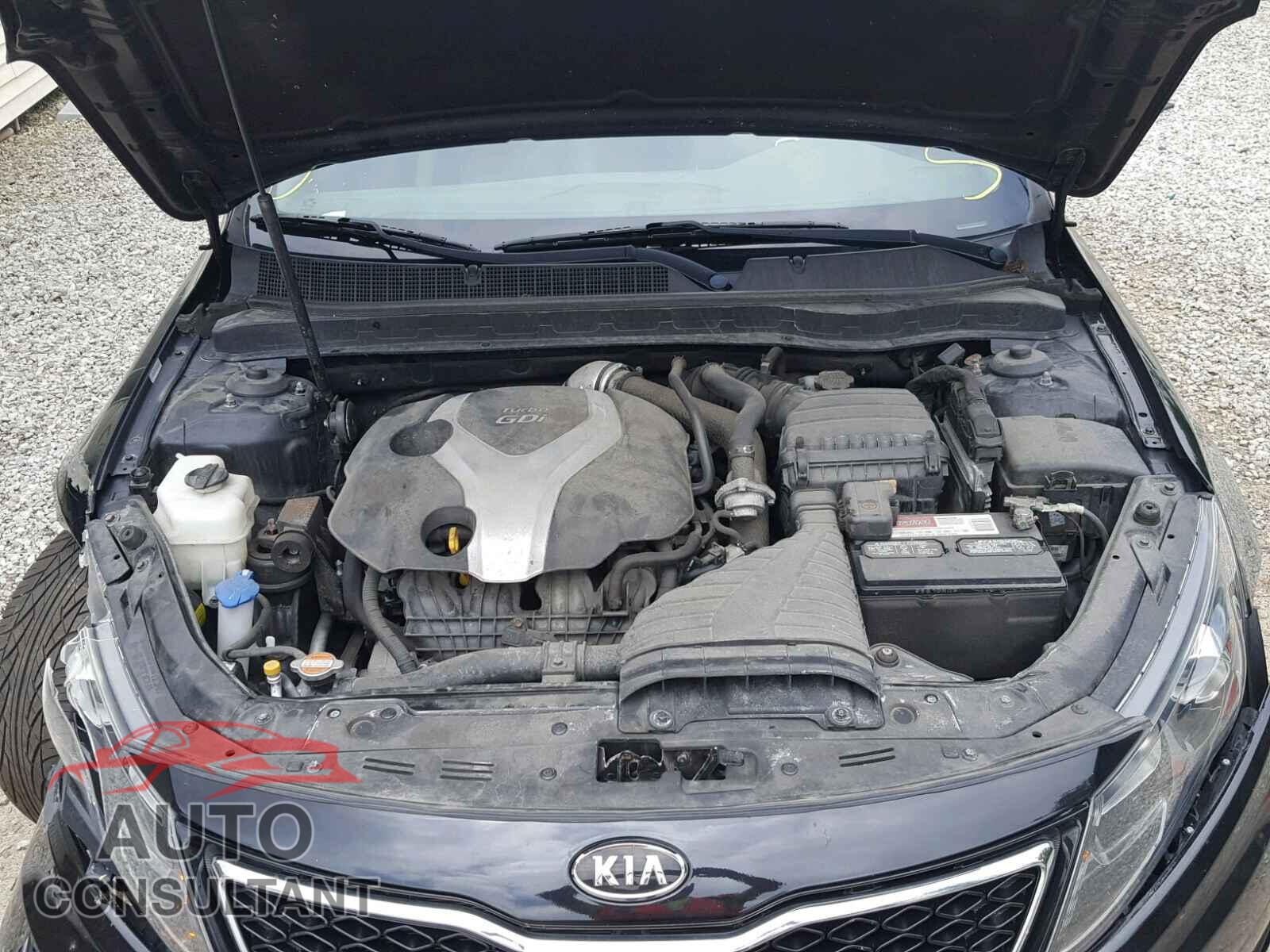 KIA OPTIMA 2012 - 5XXGR4A66CG002546