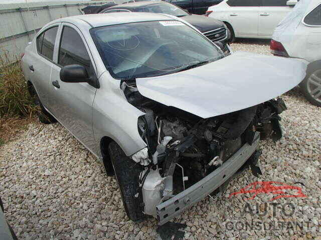 NISSAN VERSA 2015 - 3N1CN7AP1FL946299