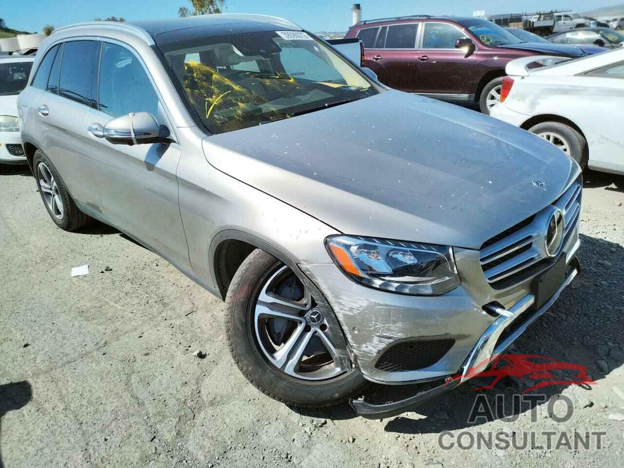 MERCEDES-BENZ GLC-CLASS 2019 - WDC0G4KB7KV152116