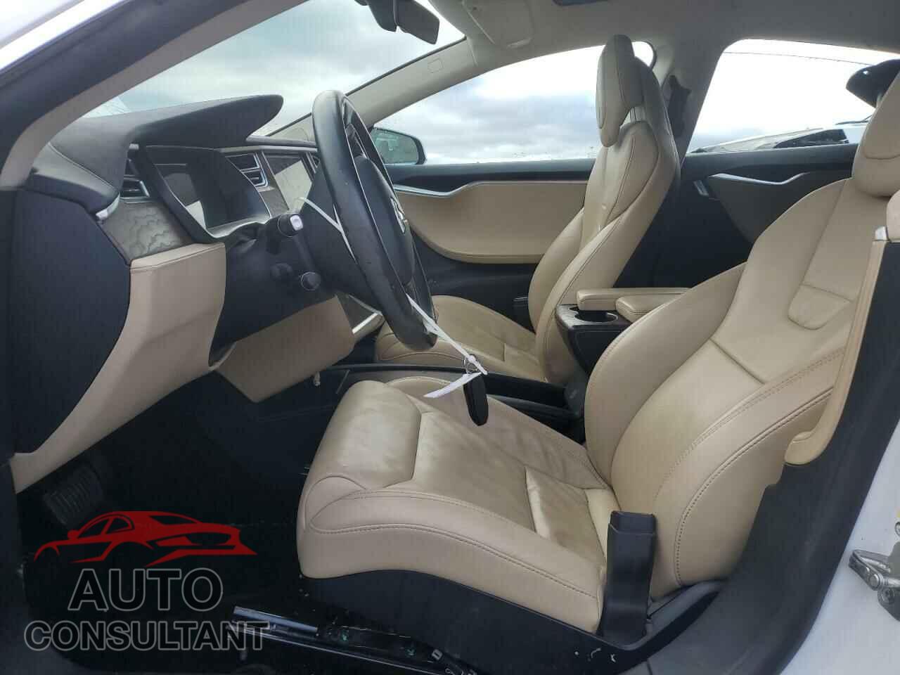 TESLA MODEL S 2017 - 5YJSA1E25HF201184