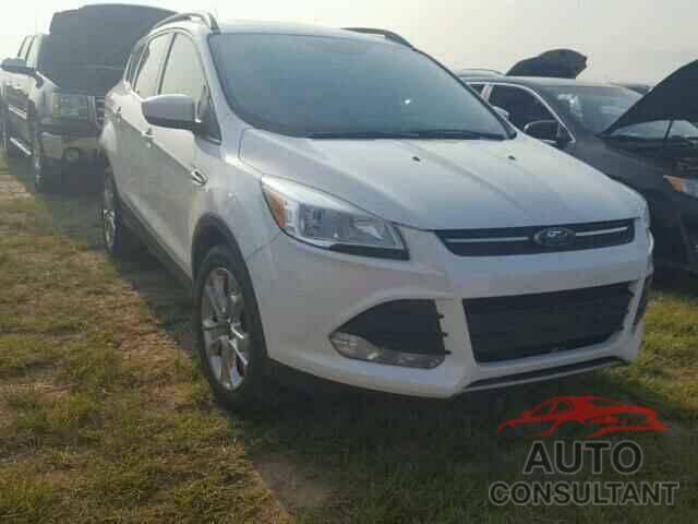 FORD ESCAPE 2016 - 1FMCU0GX5GUC57495