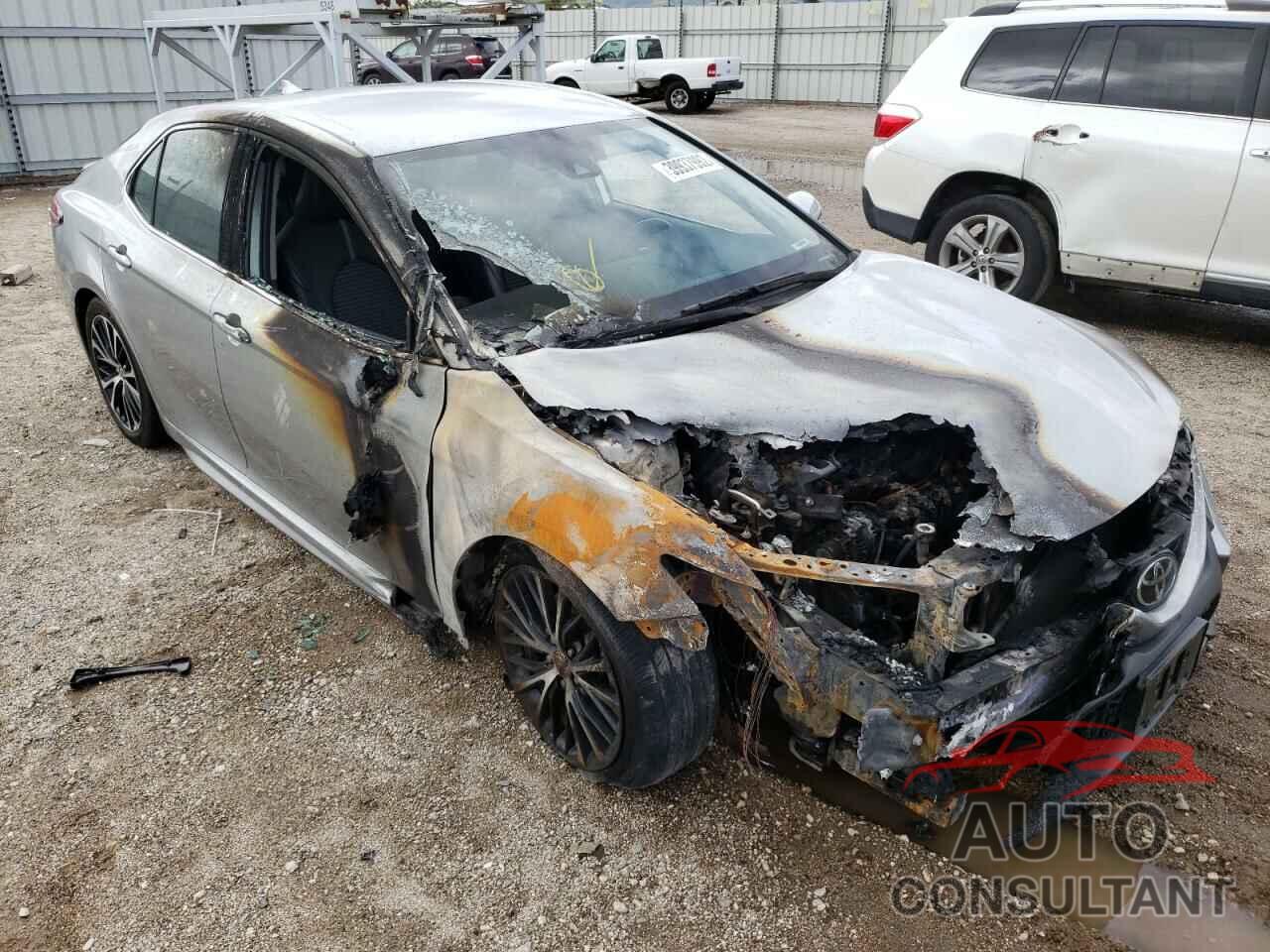 TOYOTA CAMRY 2020 - 4T1G11AK4LU973859