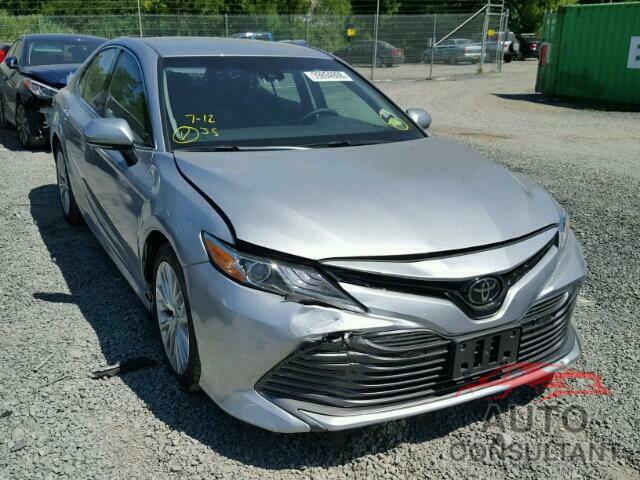 TOYOTA CAMRY 2018 - 4T1B11HK9JU020769