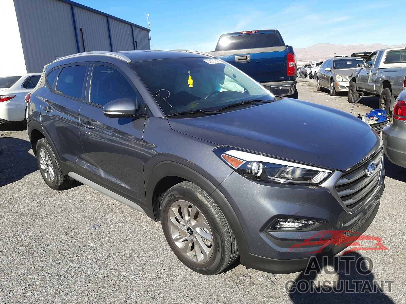 HYUNDAI TUCSON 2017 - KM8J33A43HU525780