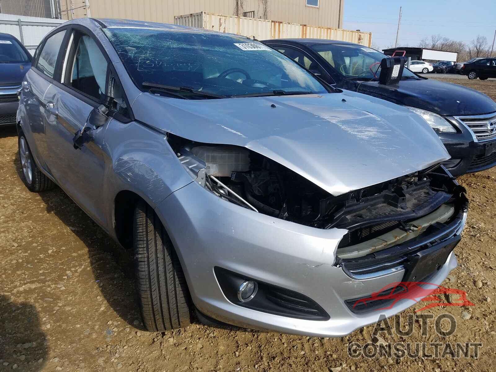 FORD FIESTA 2019 - 3FADP4EJ7KM150425