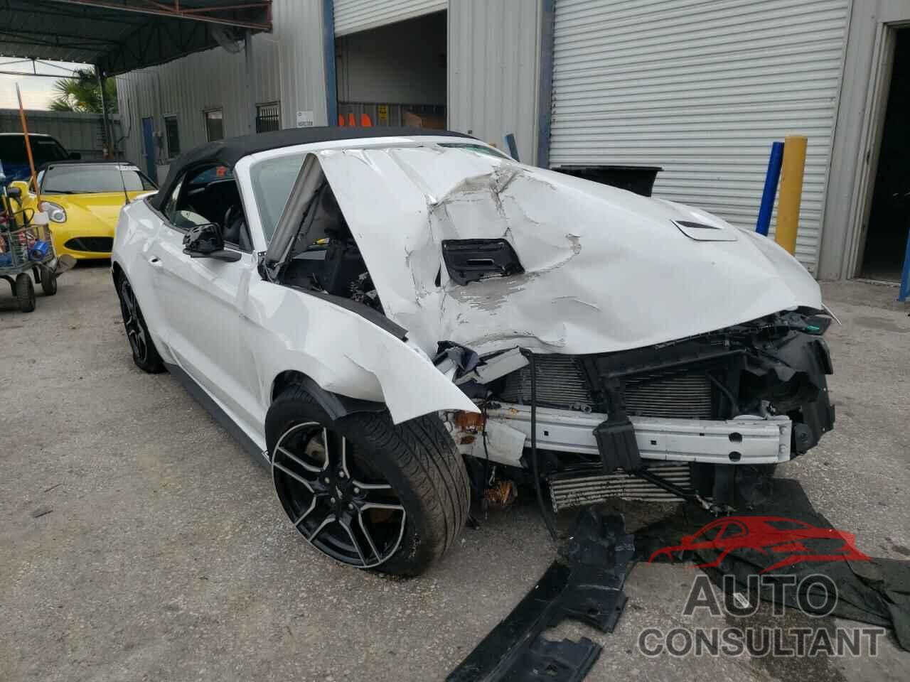 FORD MUSTANG 2021 - 1FATP8UH4M5107221
