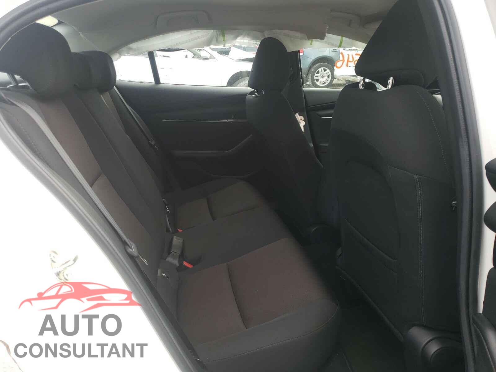 MAZDA 3 2019 - 3MZBPABL7KM113295
