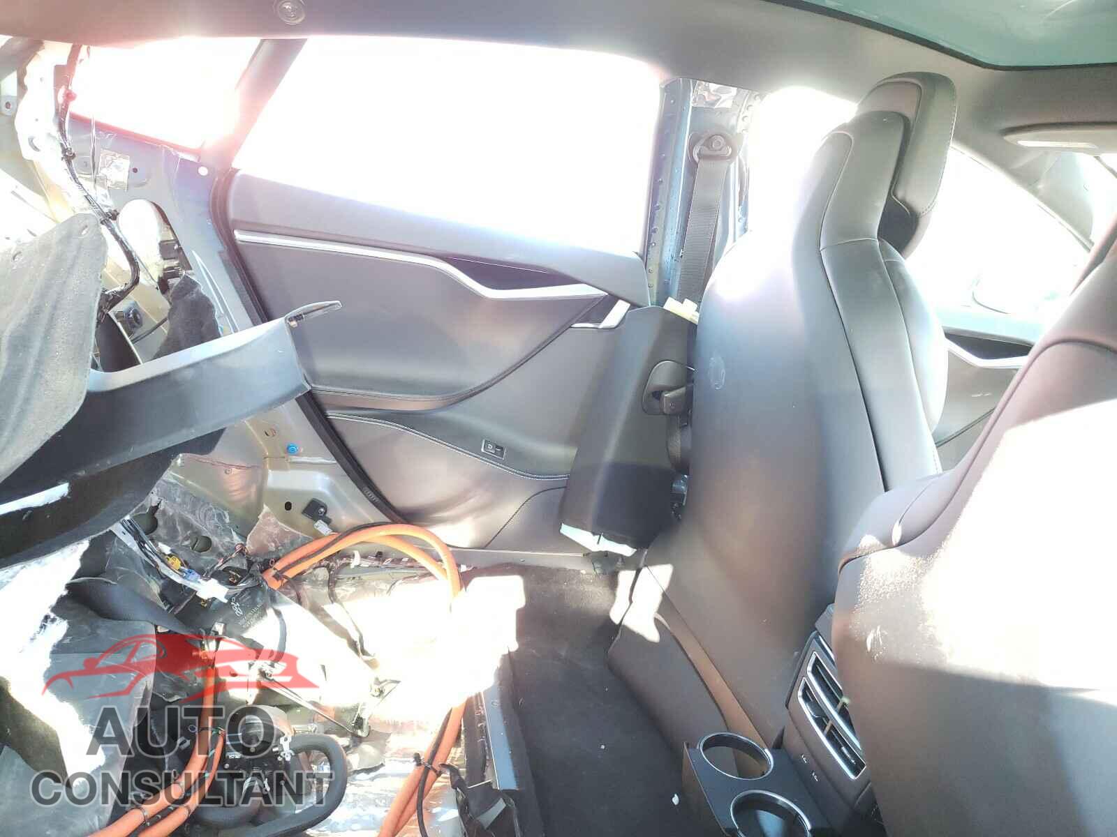 TESLA MODEL S 2018 - 5YJSA1E26JF248231