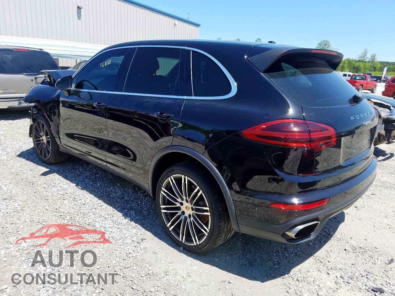 PORSCHE CAYENNE 2016 - WP1AA2A27GLA06172
