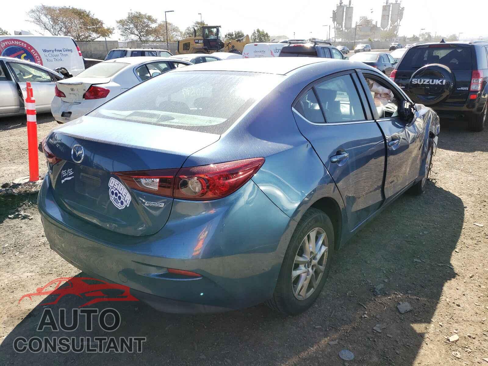 MAZDA 3 2017 - 3MZBN1U74HM104925