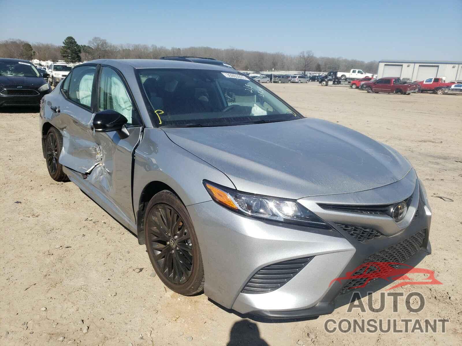 TOYOTA CAMRY 2020 - 4T1G11AKXLU381236