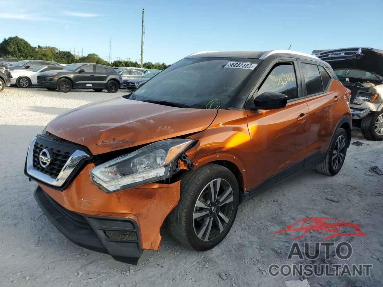 NISSAN KICKS 2018 - 3N1CP5CU8JL521205