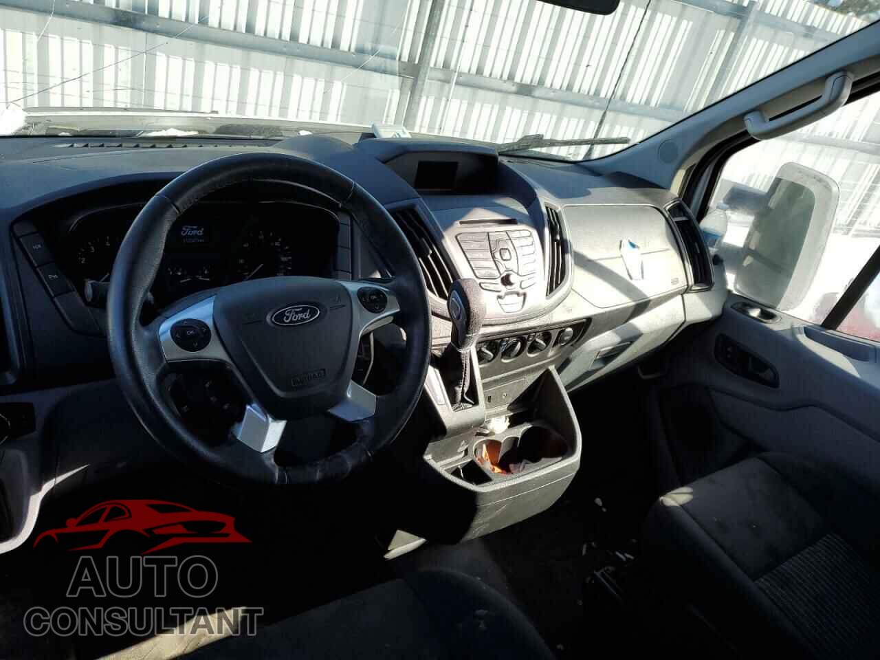 FORD TRANSIT 2015 - 1FTNR2CG4FKA24623