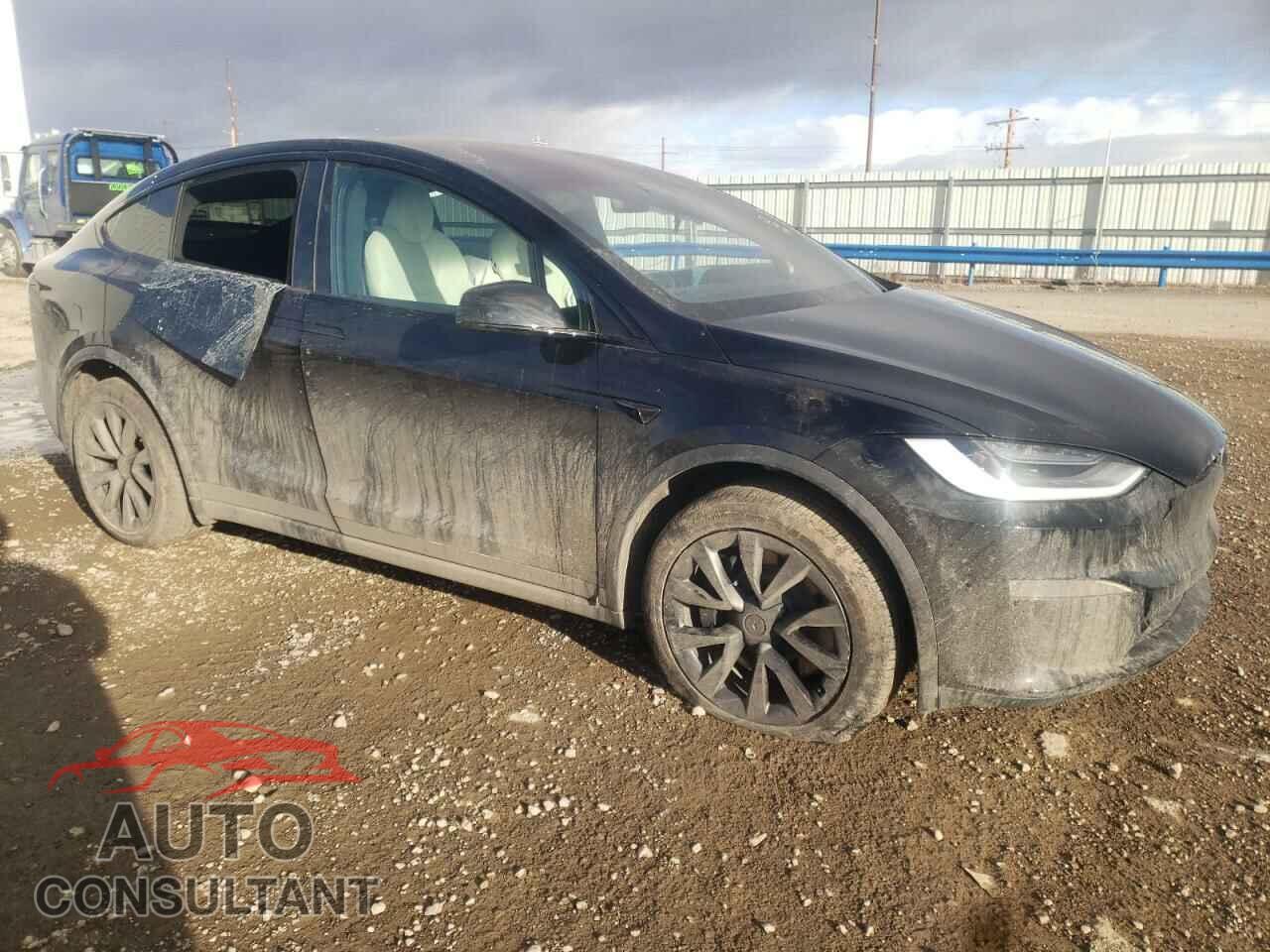 TESLA MODEL X 2023 - 7SAXCDE5XPF380545
