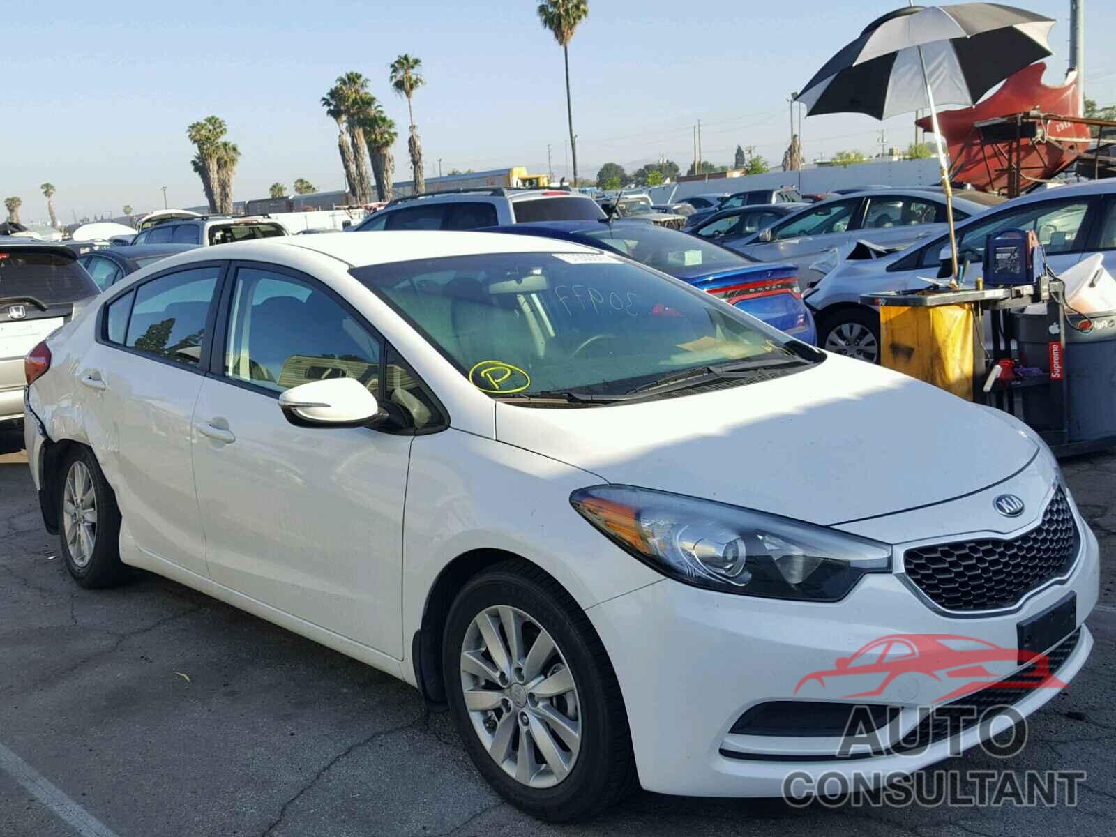KIA FORTE 2016 - KNAFX4A63G5523300