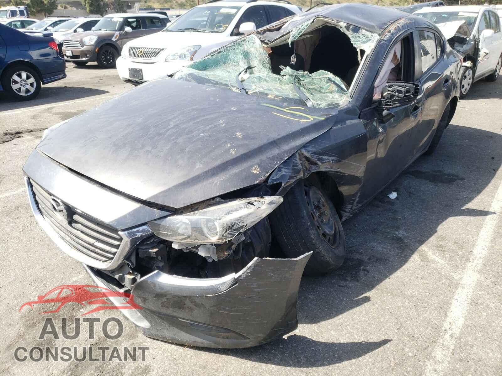MAZDA 3 2017 - 3MZBN1U75HM108563