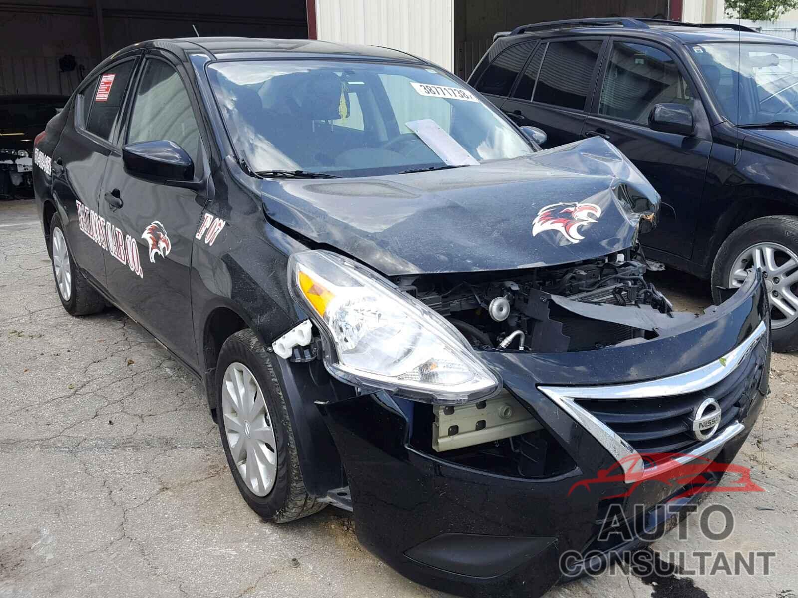 NISSAN VERSA 2018 - 3N1CN7AP6JL805088