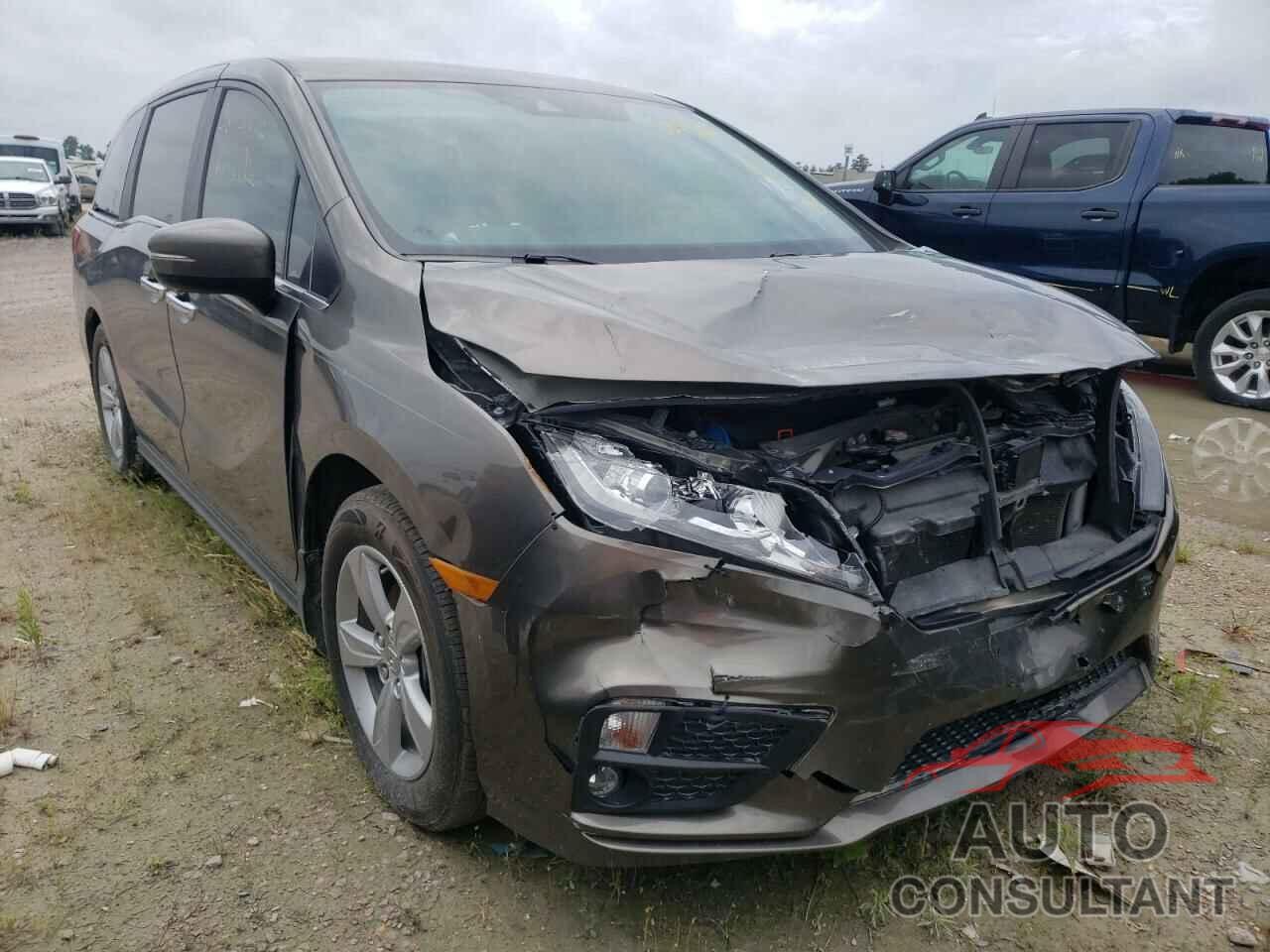 HONDA ODYSSEY 2018 - 5FNRL6H78JB110428