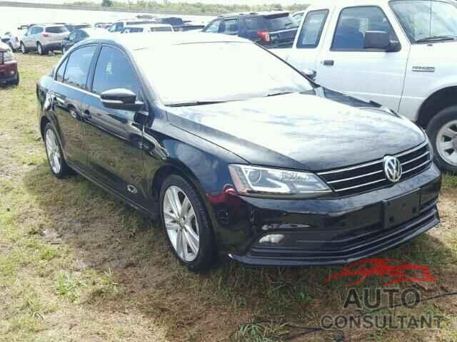 VOLKSWAGEN JETTA 2015 - 3VWLA7AJ5FM323375