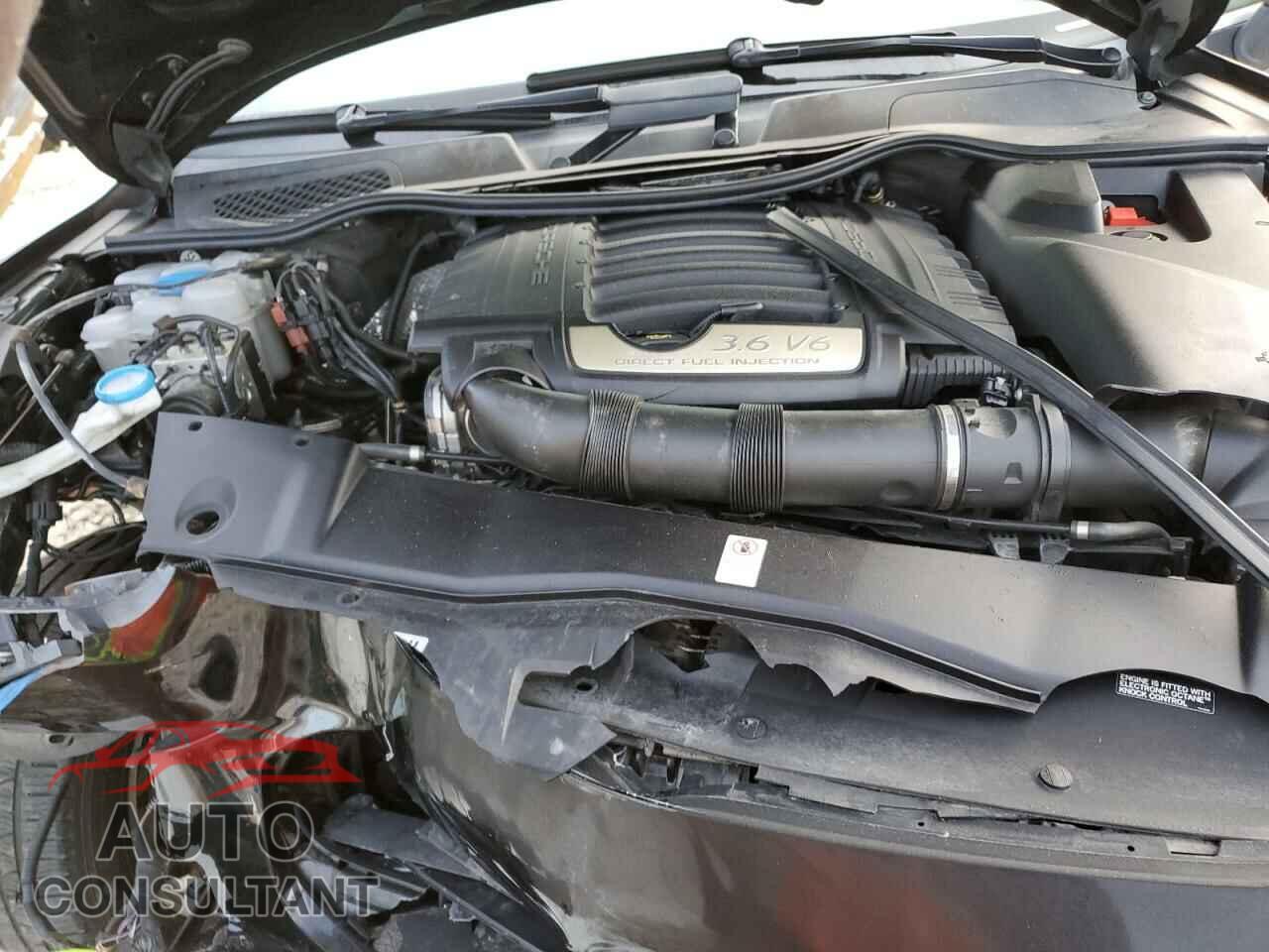 PORSCHE CAYENNE 2016 - WP1AA2A28GLA10523