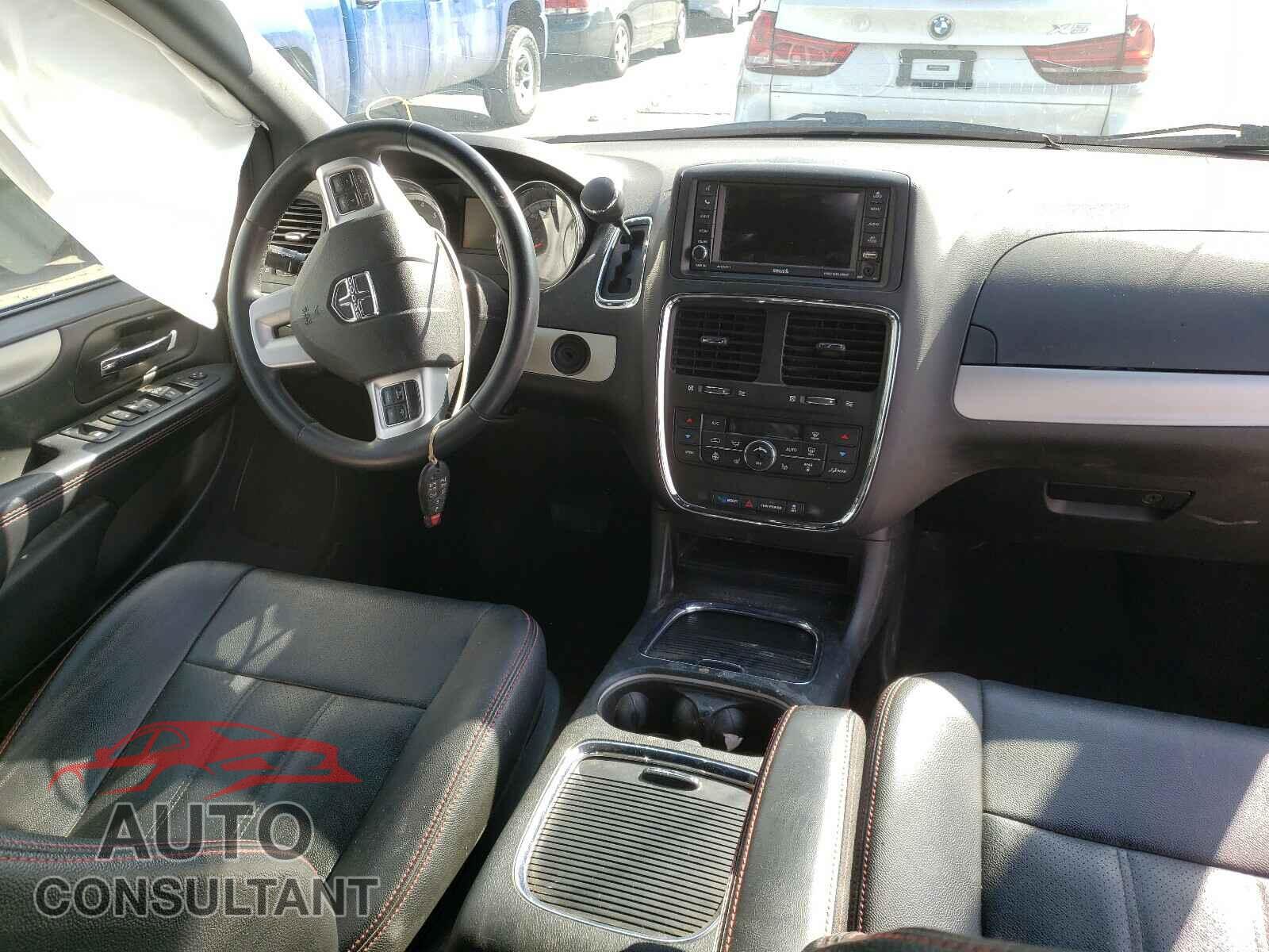 DODGE GRAND CARA 2018 - 2C4RDGEG5JR238976