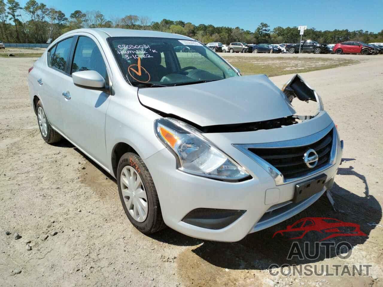 NISSAN VERSA 2018 - 3N1CN7AP9JL841714