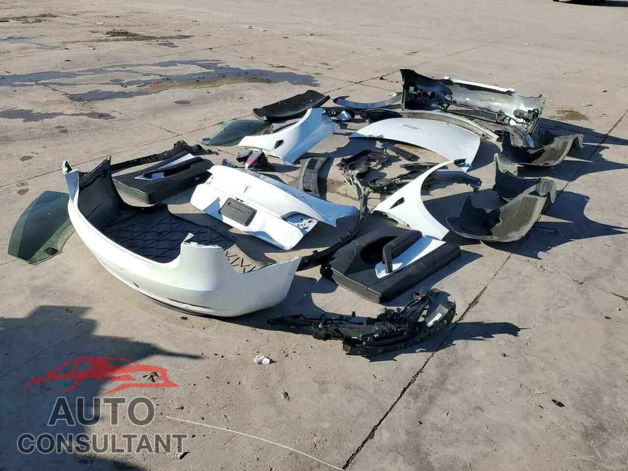 TESLA MODEL 3 2021 - 5YJ3E1EA4MF873375