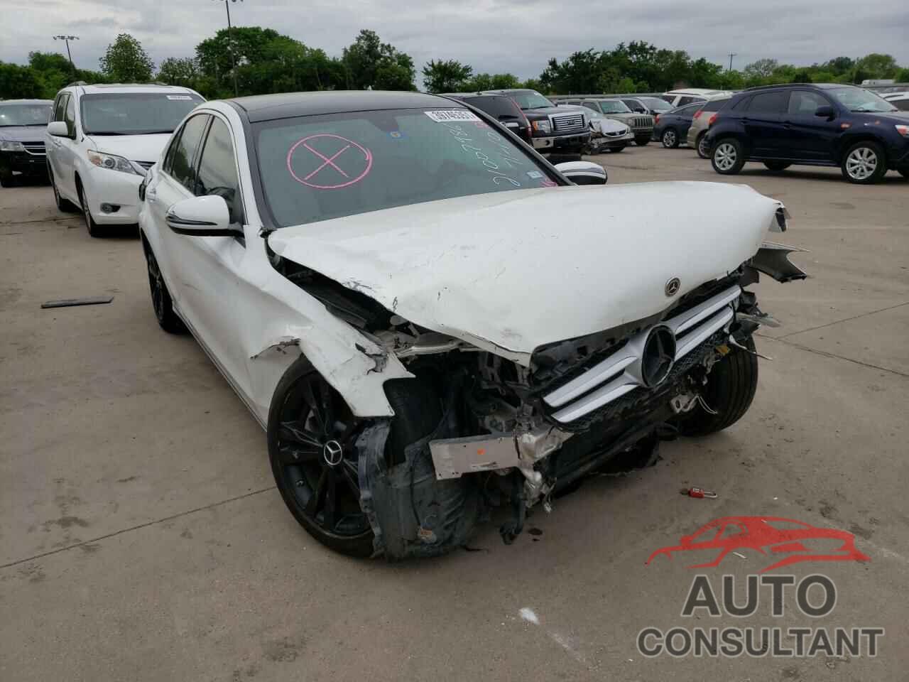 MERCEDES-BENZ C-CLASS 2018 - 55SWF4JB7JU243869