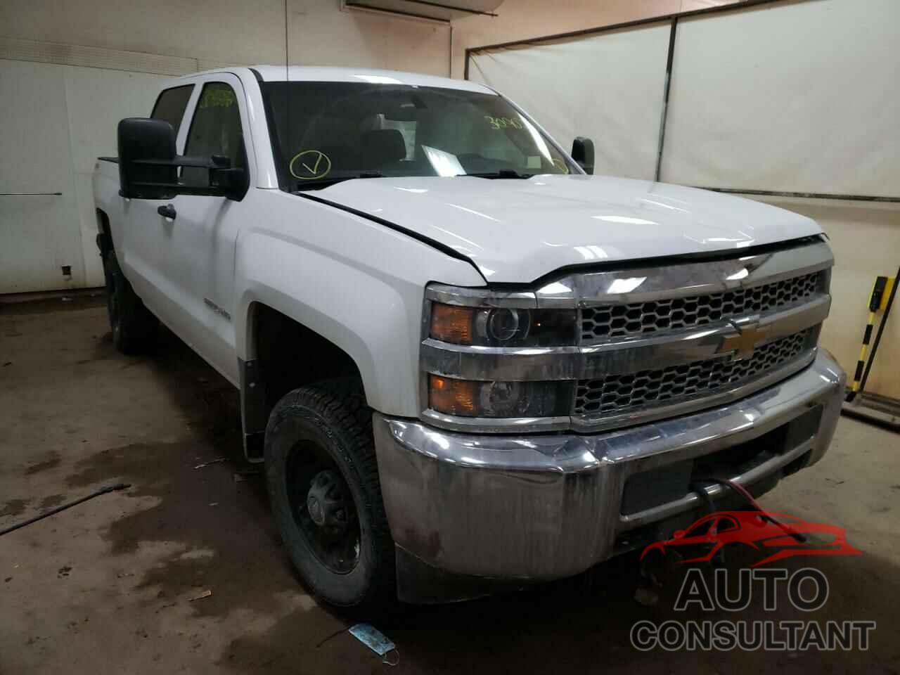 CHEVROLET SILVERADO 2019 - 1GC1KREB1KF212208
