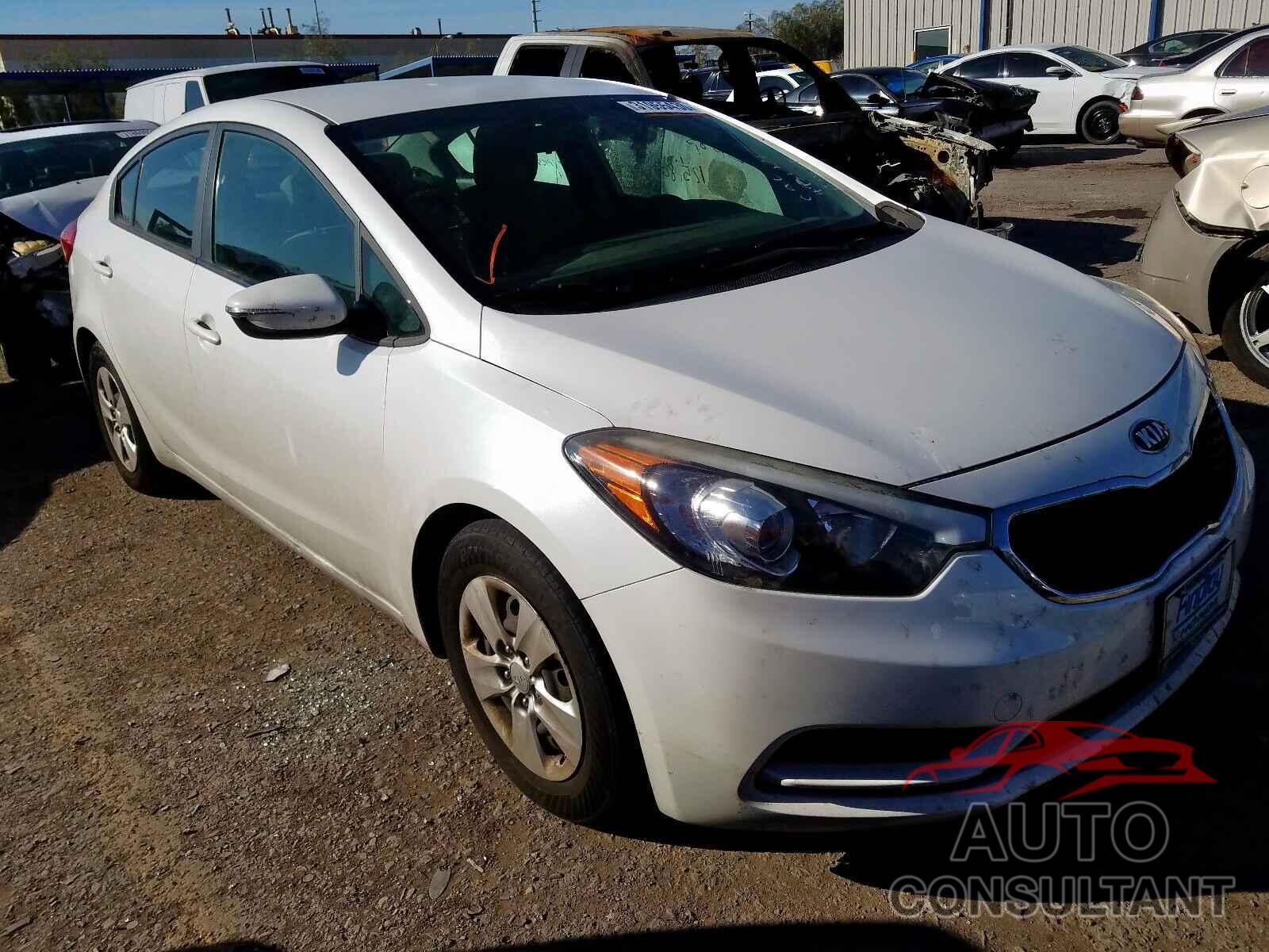 KIA FORTE 2015 - 4S3GTAA61J1742482