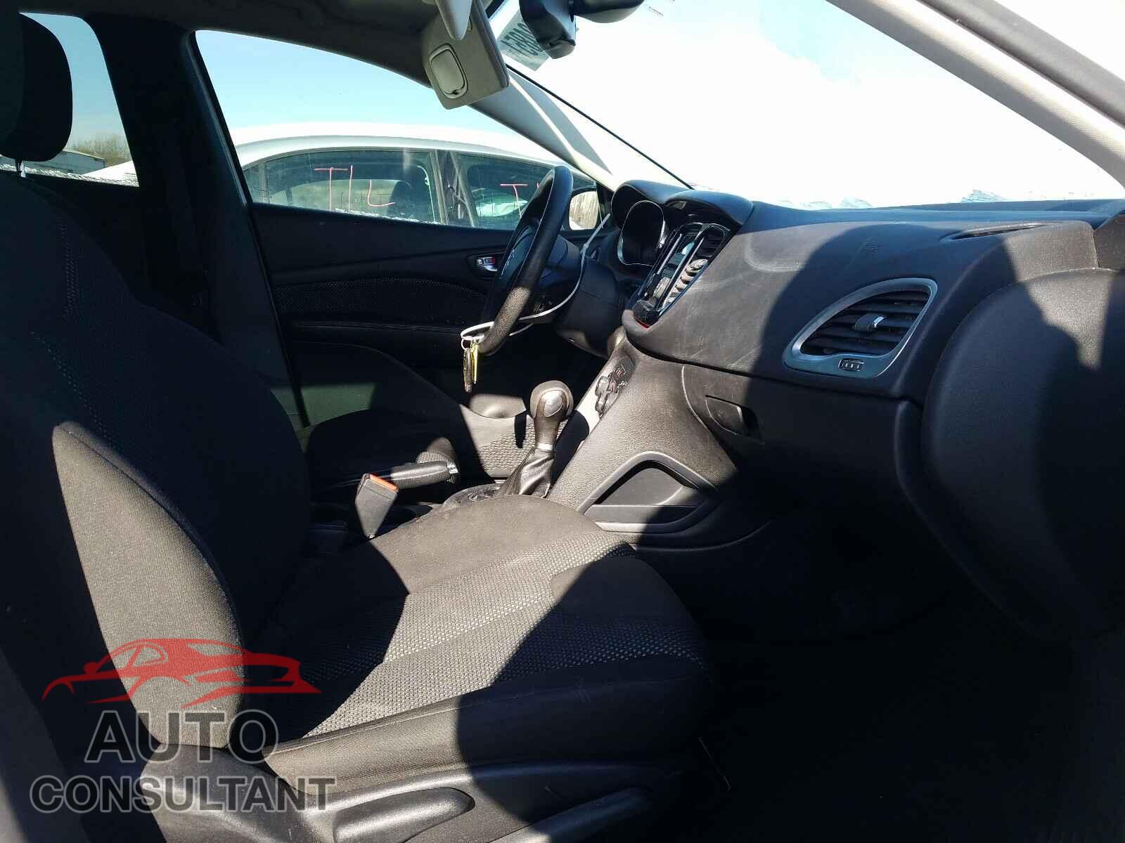 DODGE DART 2016 - 1C3CDFFA7GD802038