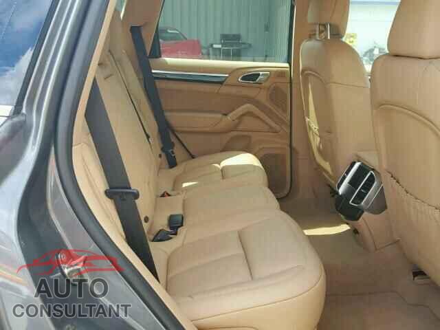 PORSCHE CAYENNE 2016 - WP1AA2A29GLA09929