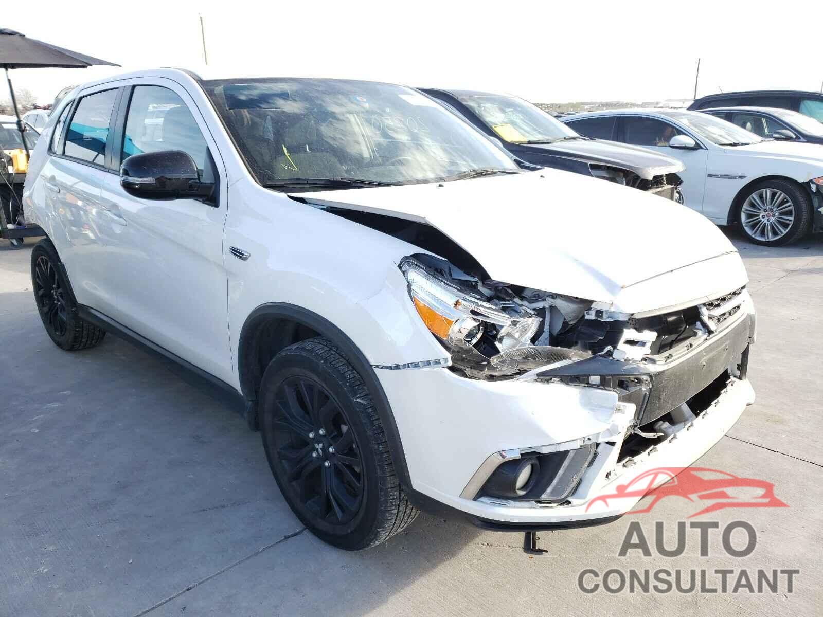 MITSUBISHI OUTLANDER 2019 - JA4AP3AU5KU015215