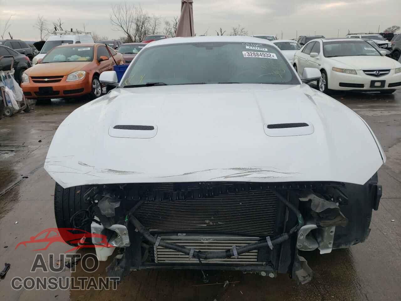 FORD MUSTANG 2018 - 1FA6P8TH0J5126570
