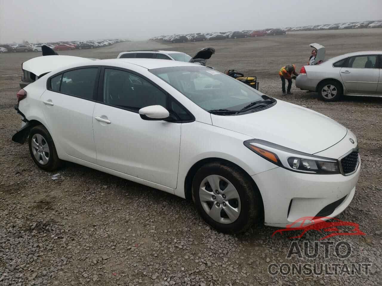 KIA FORTE 2018 - 3KPFL4A72JE241829