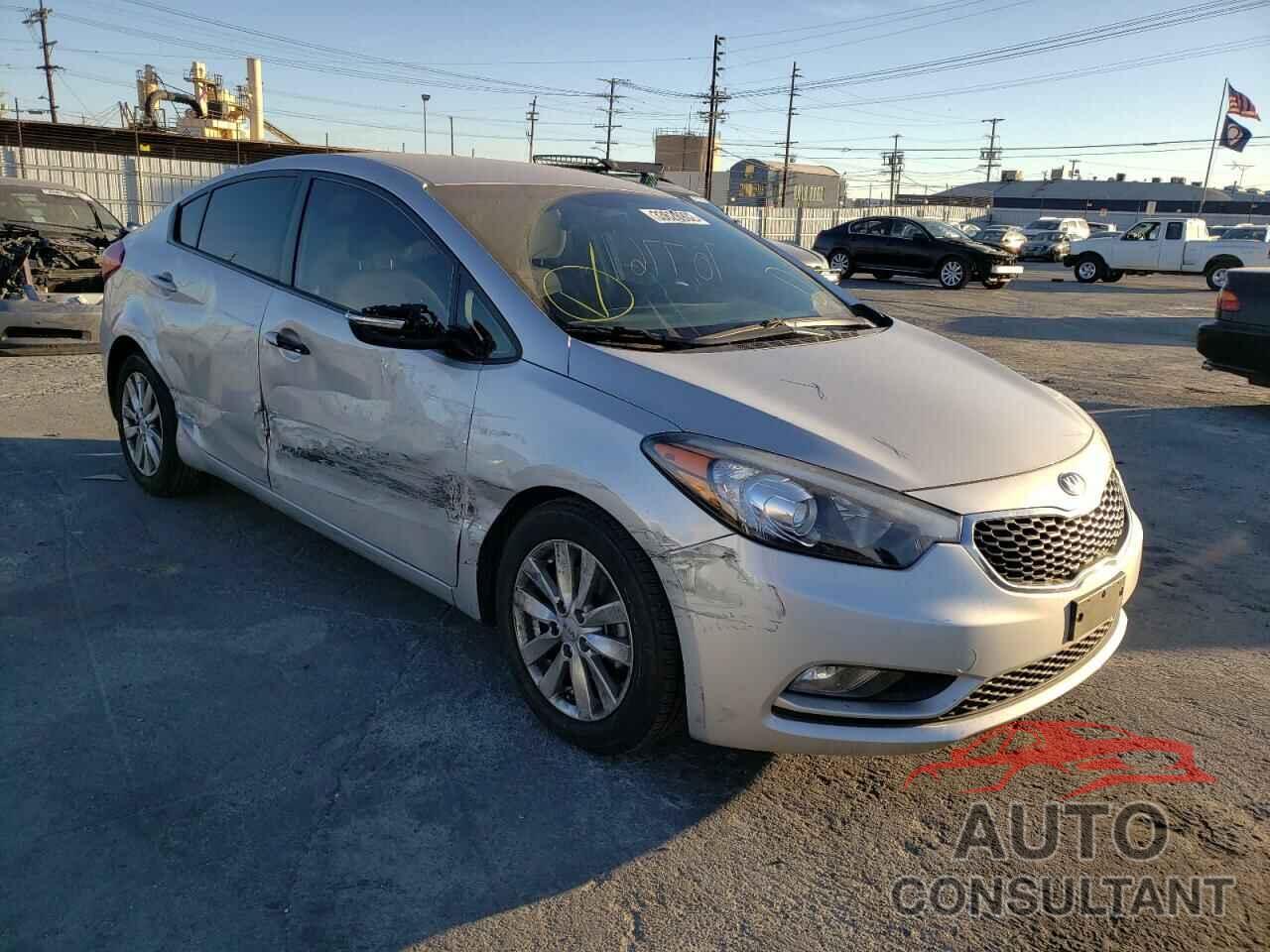 KIA FORTE 2016 - KNAFX4A68G5449727