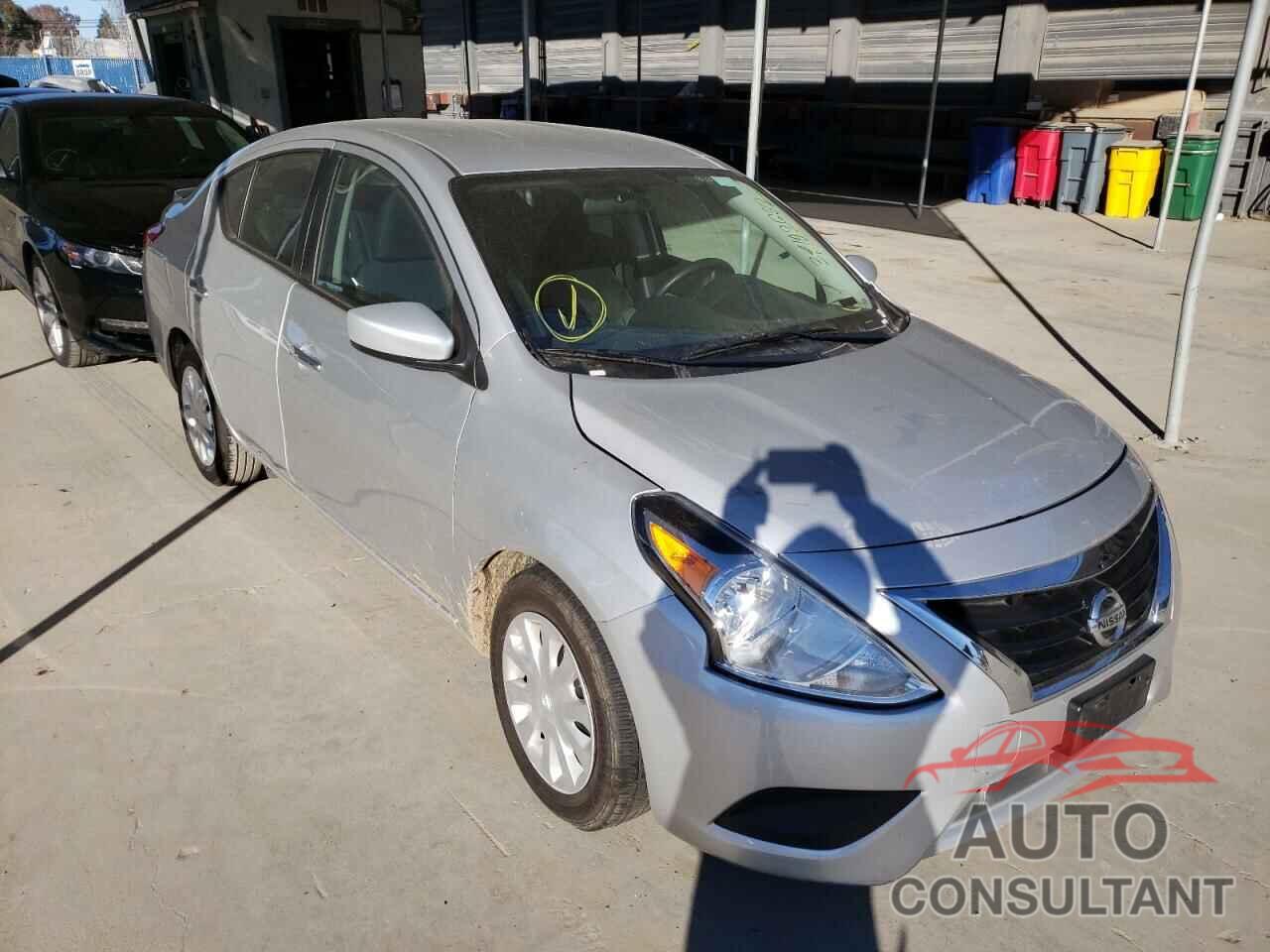 NISSAN VERSA 2019 - 3N1CN7AP5KL872850
