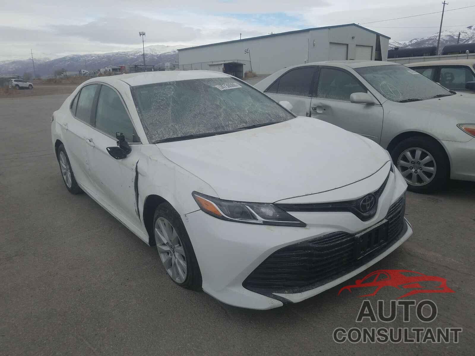 TOYOTA CAMRY 2019 - 4T1B11HK9KU712547