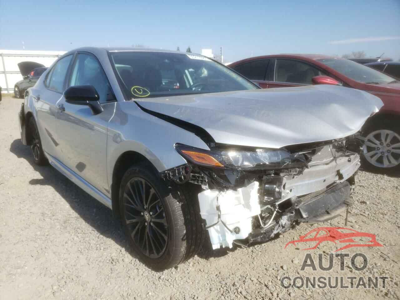 TOYOTA CAMRY 2021 - 4T1G11AK5MU460850